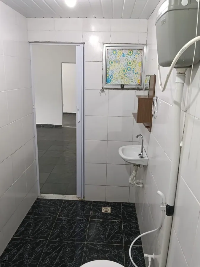 Apartamento de 1 quarto com chuveiro elétrico e 50 m² — photo 3