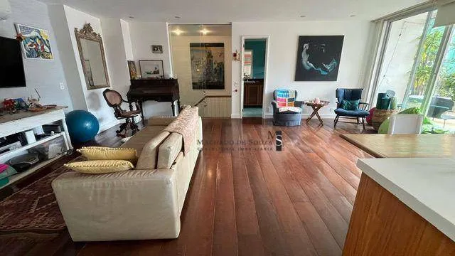Furnished 240 m² penthouse with 3 bedrooms and 4 baths — photo 36