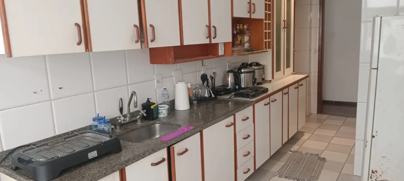 Home office in a 4-bedroom apartment, 120 m² — photo 9