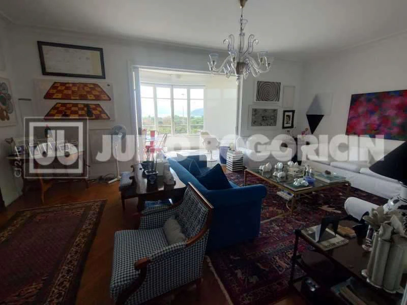423 m² apartment with 4 bedrooms and 3 en-suites — photo 17