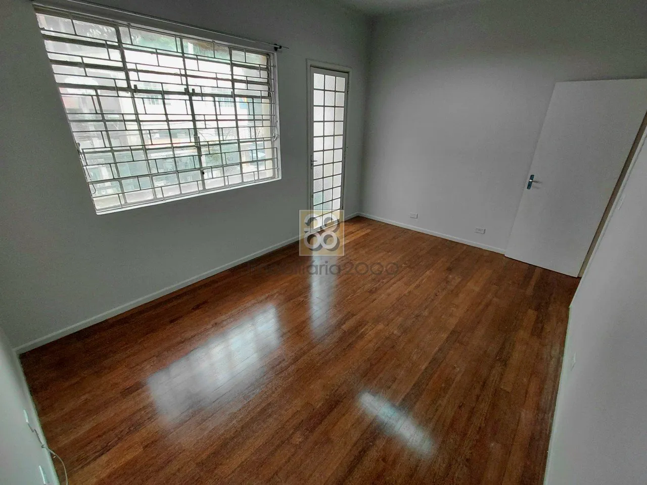 Apartment, 90 m², with wood or laminate floors — photo 7