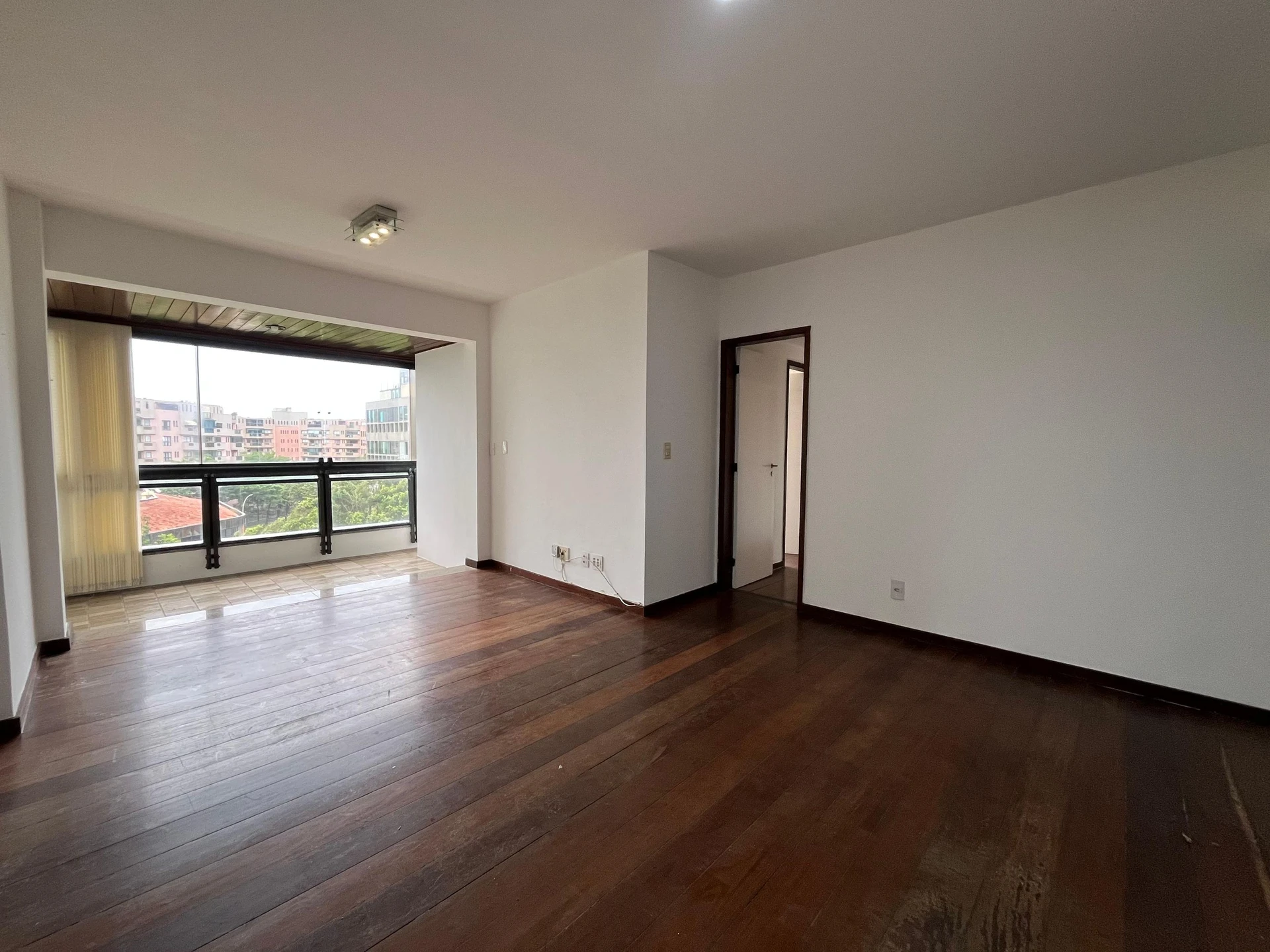 3-bedroom apartment with 2 parking spaces and gas stove — photo 3