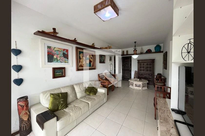 Furnished apartment, 86 m², with a glass-enclosed balcony — photo 39