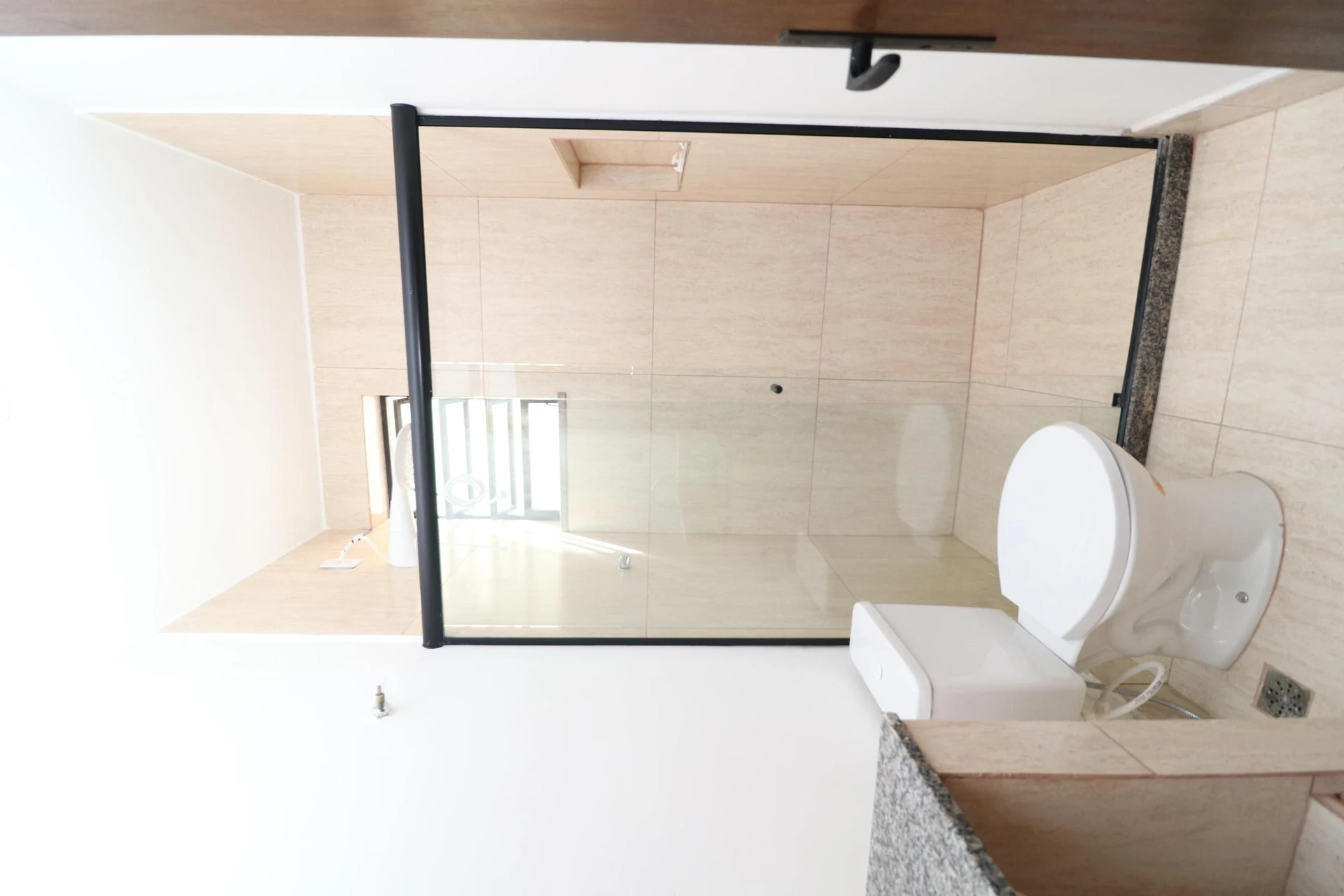 3-bedroom apartment, 1 with its own bathroom, 120 m² — photo 11