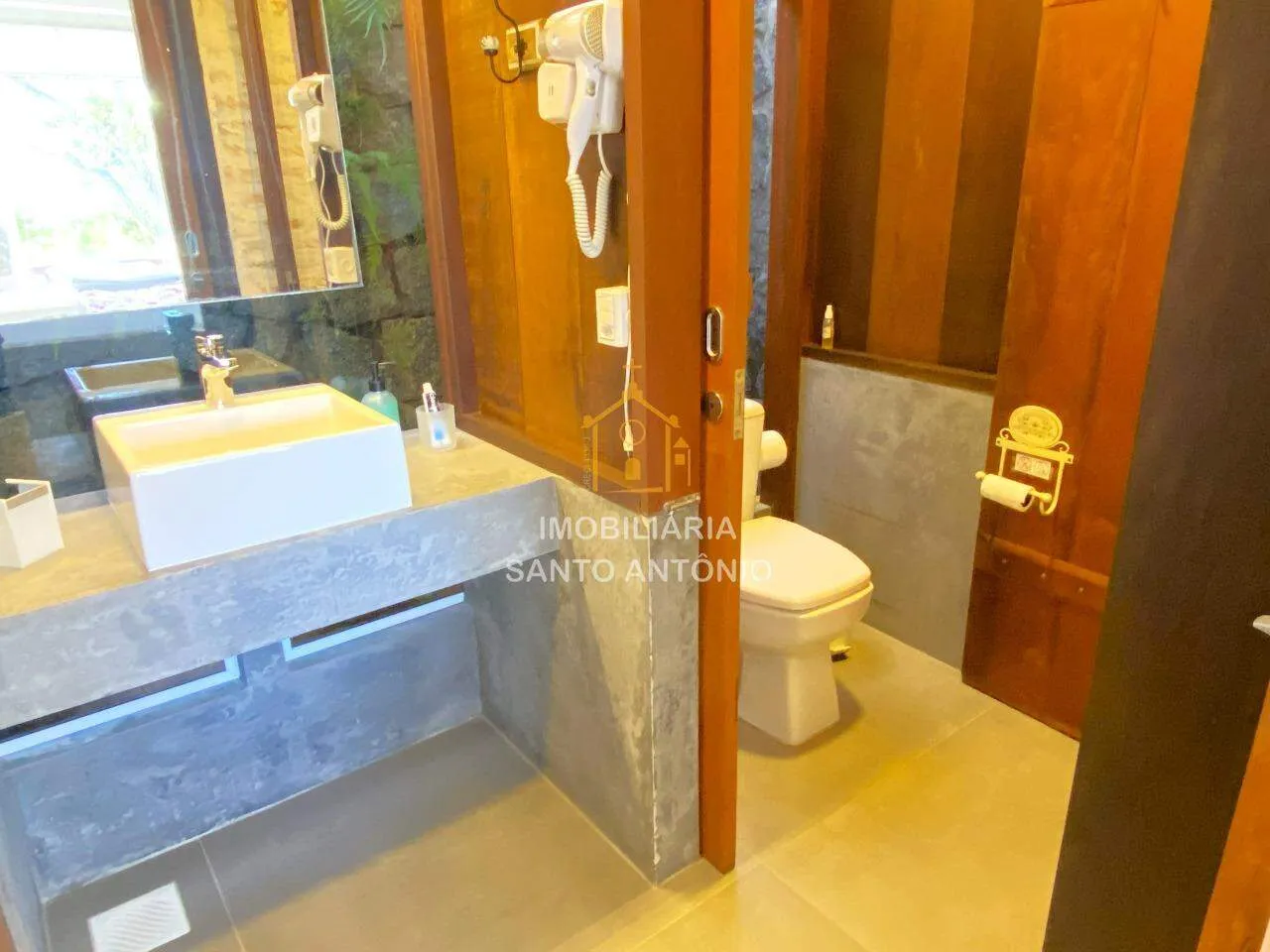 Furnished house with 2 en-suites and private BBQ — photo 43