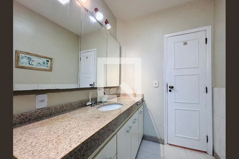 120 m² apartment with a washing machine and a mountain view — photo 29