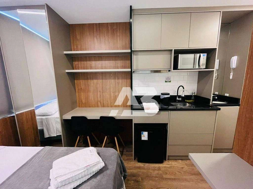 Estudio amueblado de 20 m² con rincón de trabajo listo — photo 5