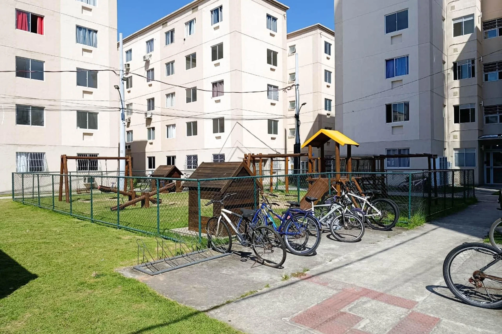 Незмебльована квартира з 2 спальнями, 1 ванною і кухнею окремо — photo 19