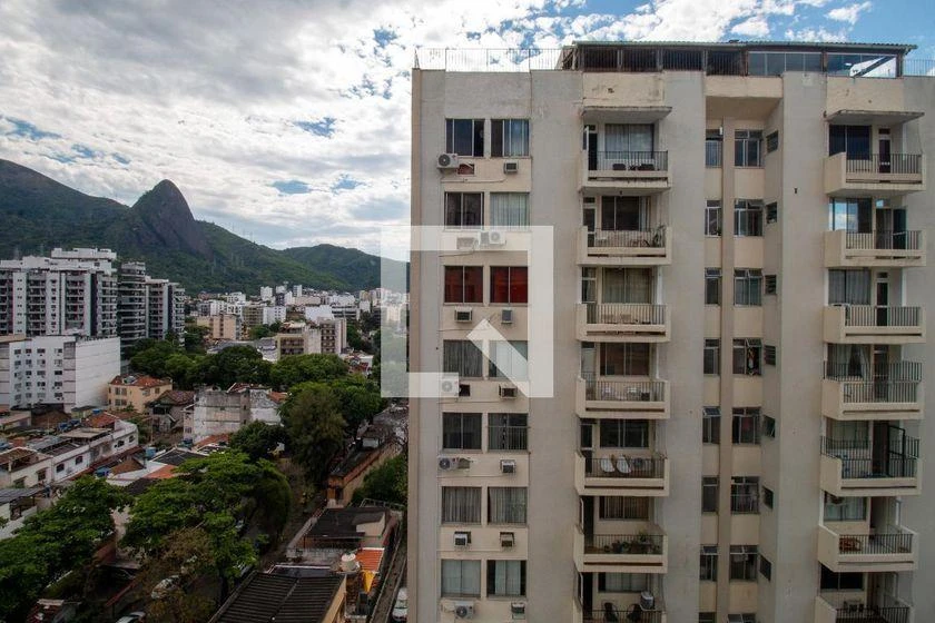 68 m² apartment with a mountain view and a washing machine — photo 17