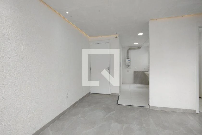 Unfurnished 2-bedroom apartment with 41 m² and parking — photo 40