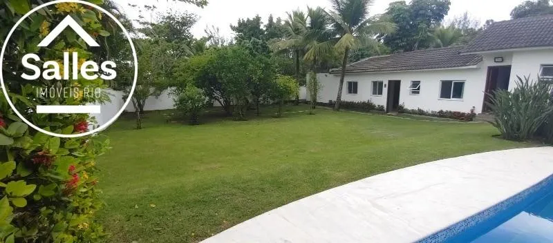 Casa sem mobília com 4 quartos, 5 banheiros e varanda — photo 10