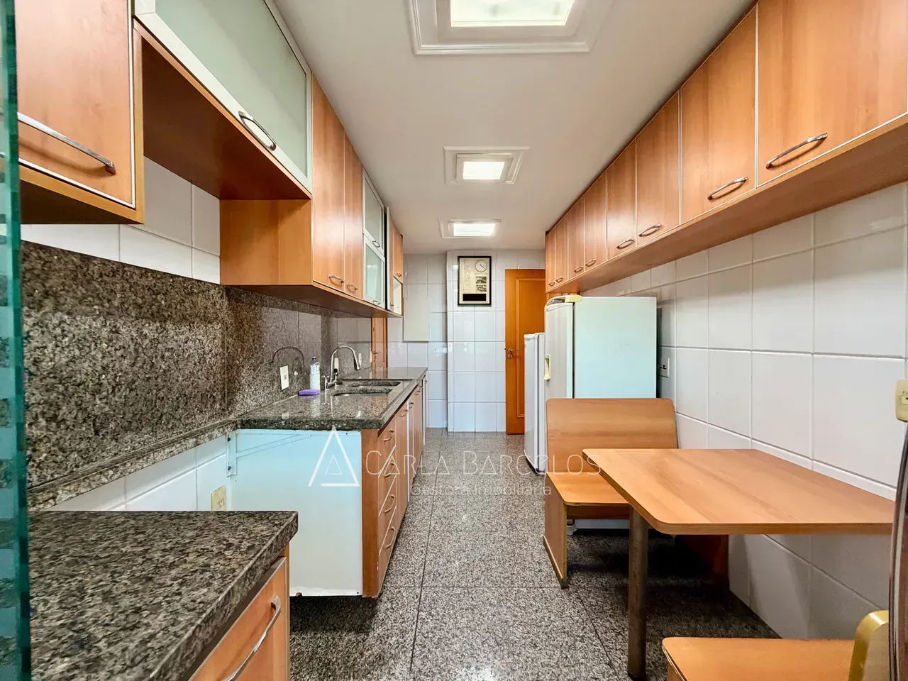 Apartment with 4 suites and 5 bathrooms, 3 parking spots — photo 20