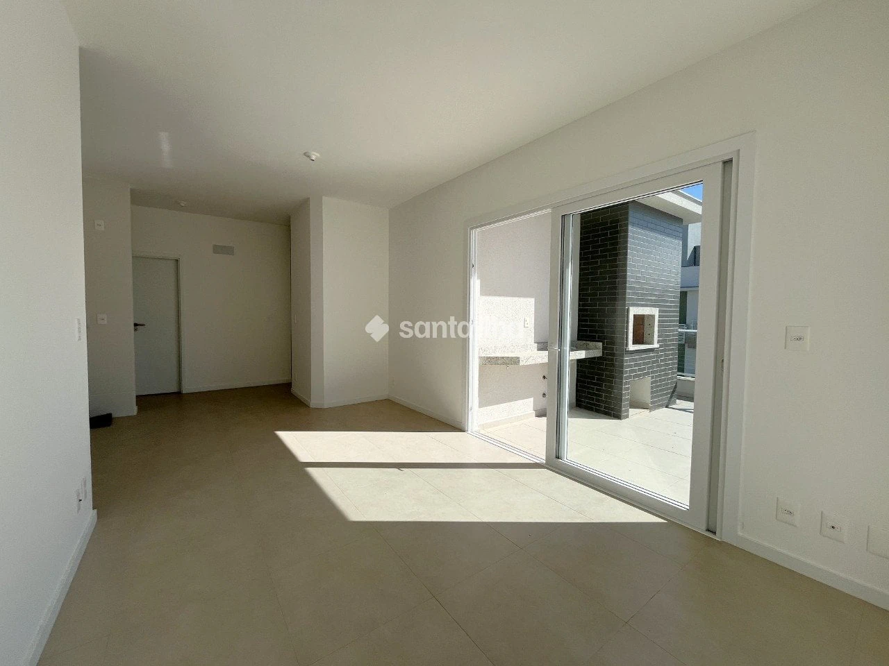 Вид на воду та 3 спальні: квартира 192 м² — photo 14