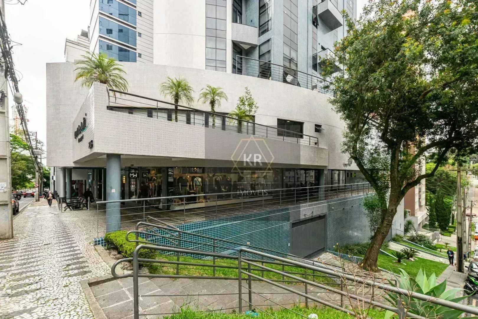 Furnished 140 m² apartment with 1 suite and 2 parking spaces — photo 42