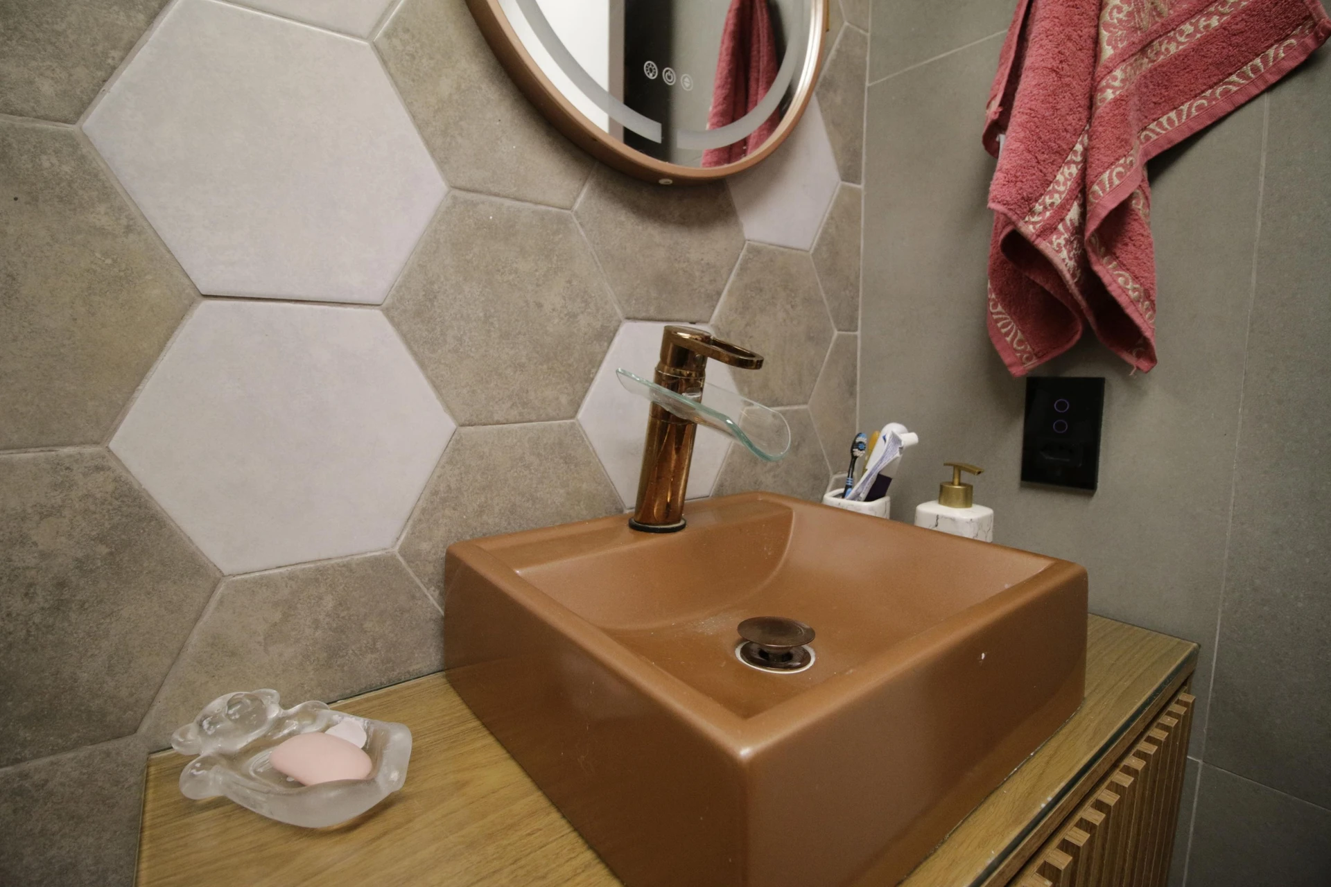 Apartamento mobiliado com 2 quartos e varanda — photo 9