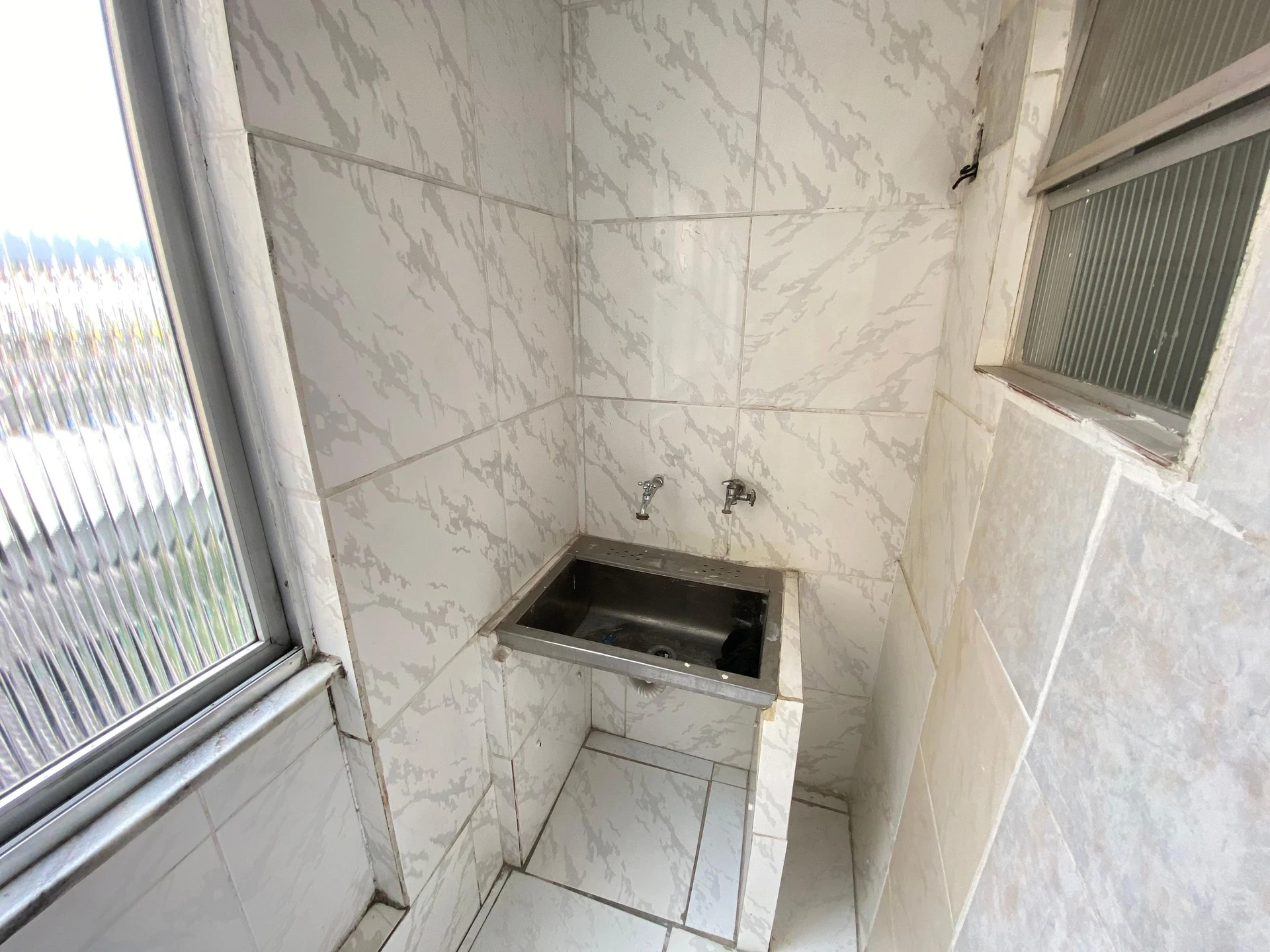 Rental house with 2 bedrooms and no parking — photo 15