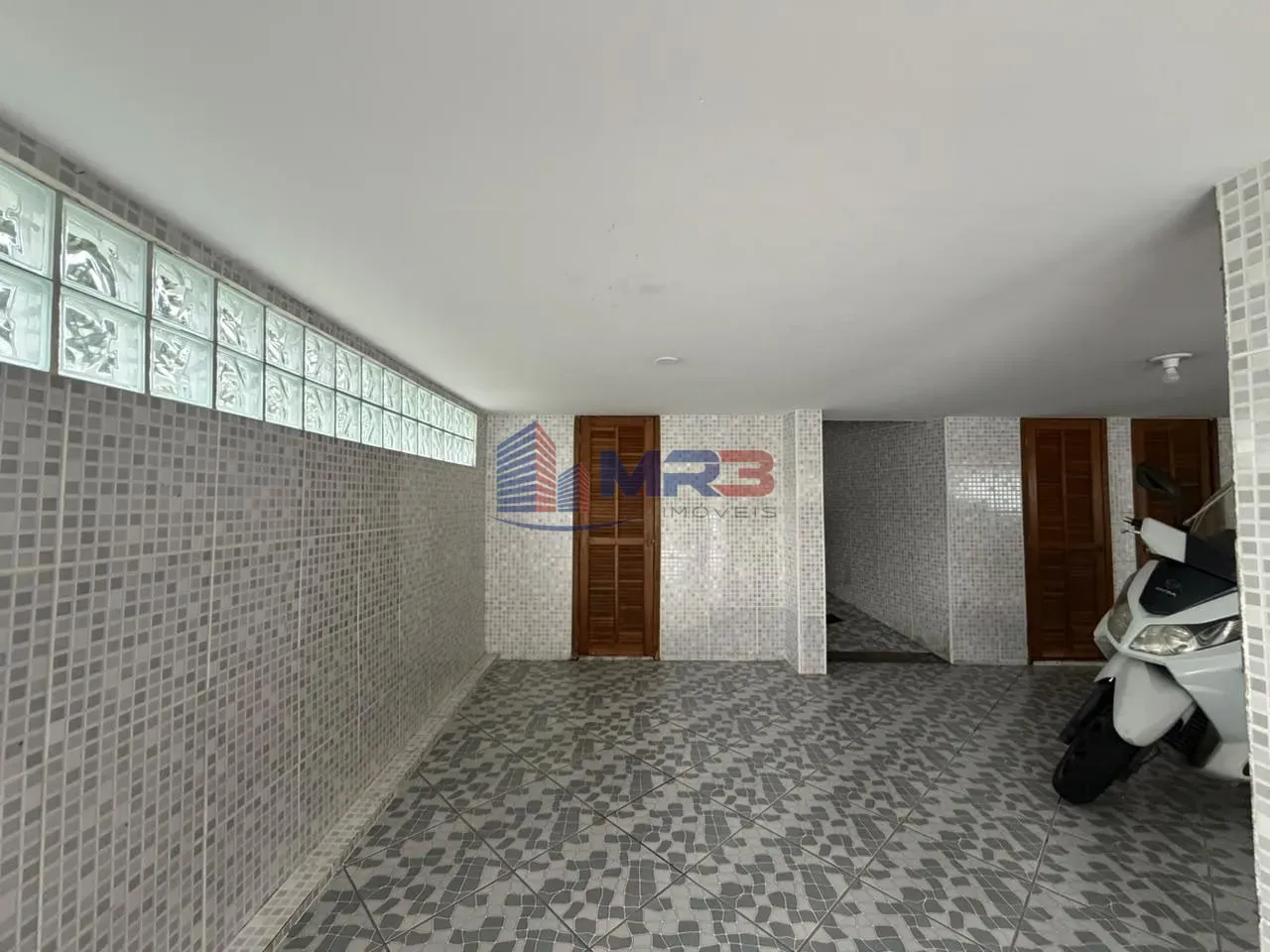 Apartamento de 3 habitaciones con 1 suite, 114 m² y balcón — photo 33