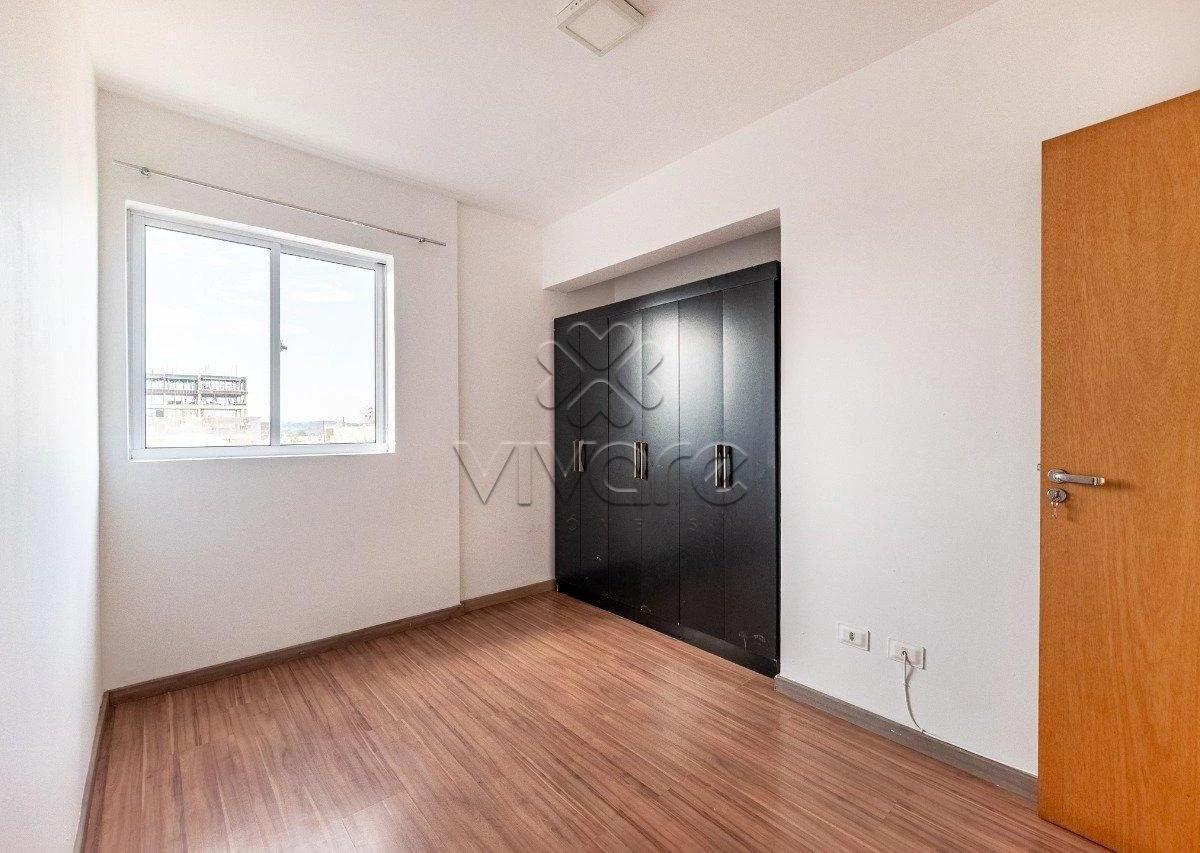 Apartment, 52 m², with wood or laminate floors — photo 26