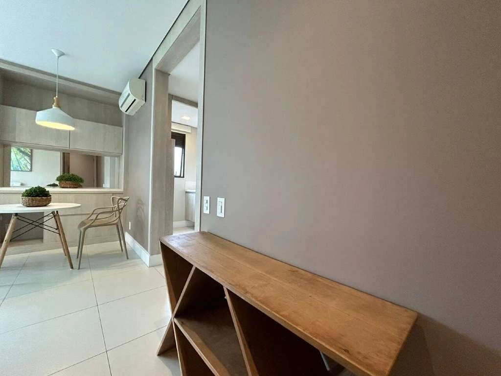 Apartamento amueblado de 88 m² con 1 dormitorio y plaza — photo 7