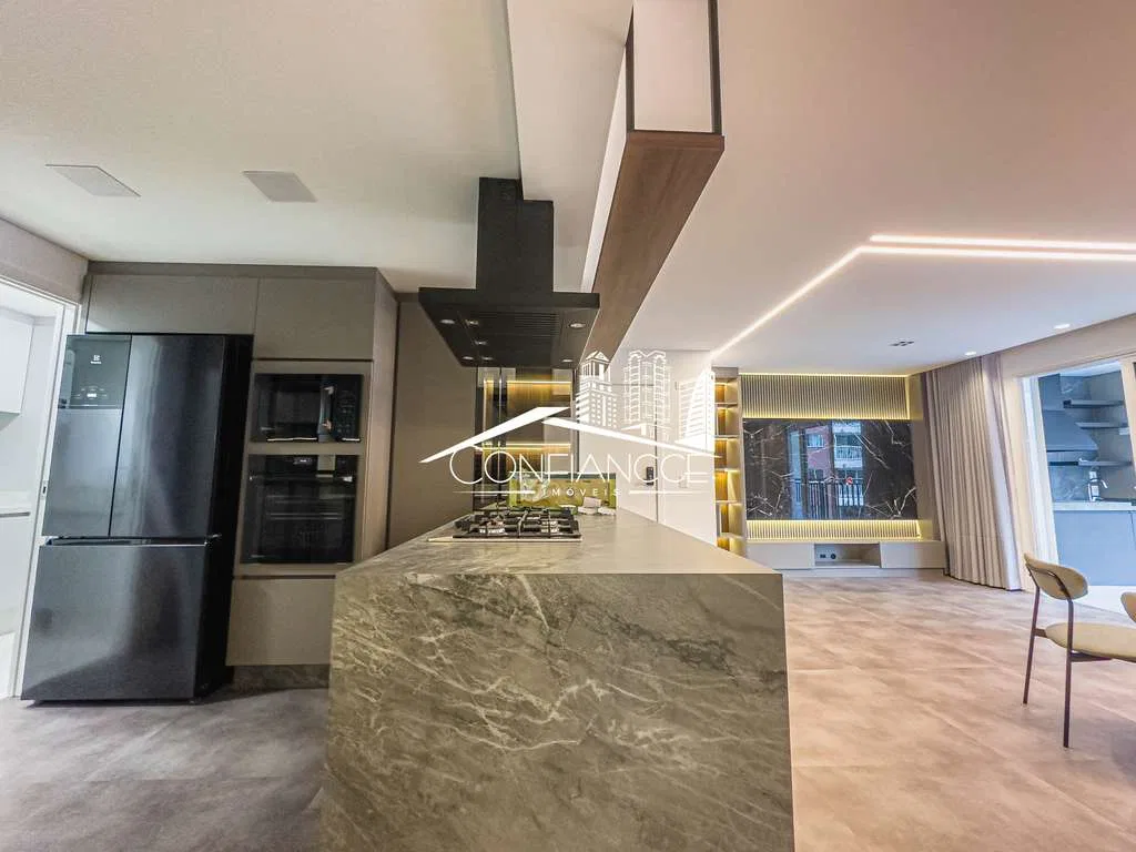 3-bedroom apartment with a private pool in Curitiba — photo 13