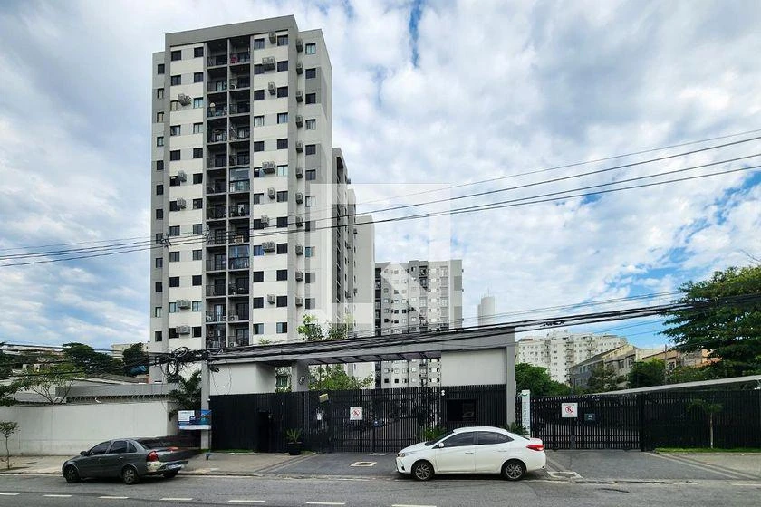 2-bedroom apartment in a building with a gym — photo 44