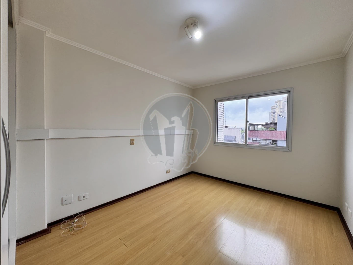 Departamento, 104 m², con piso de madera o laminado — photo 3