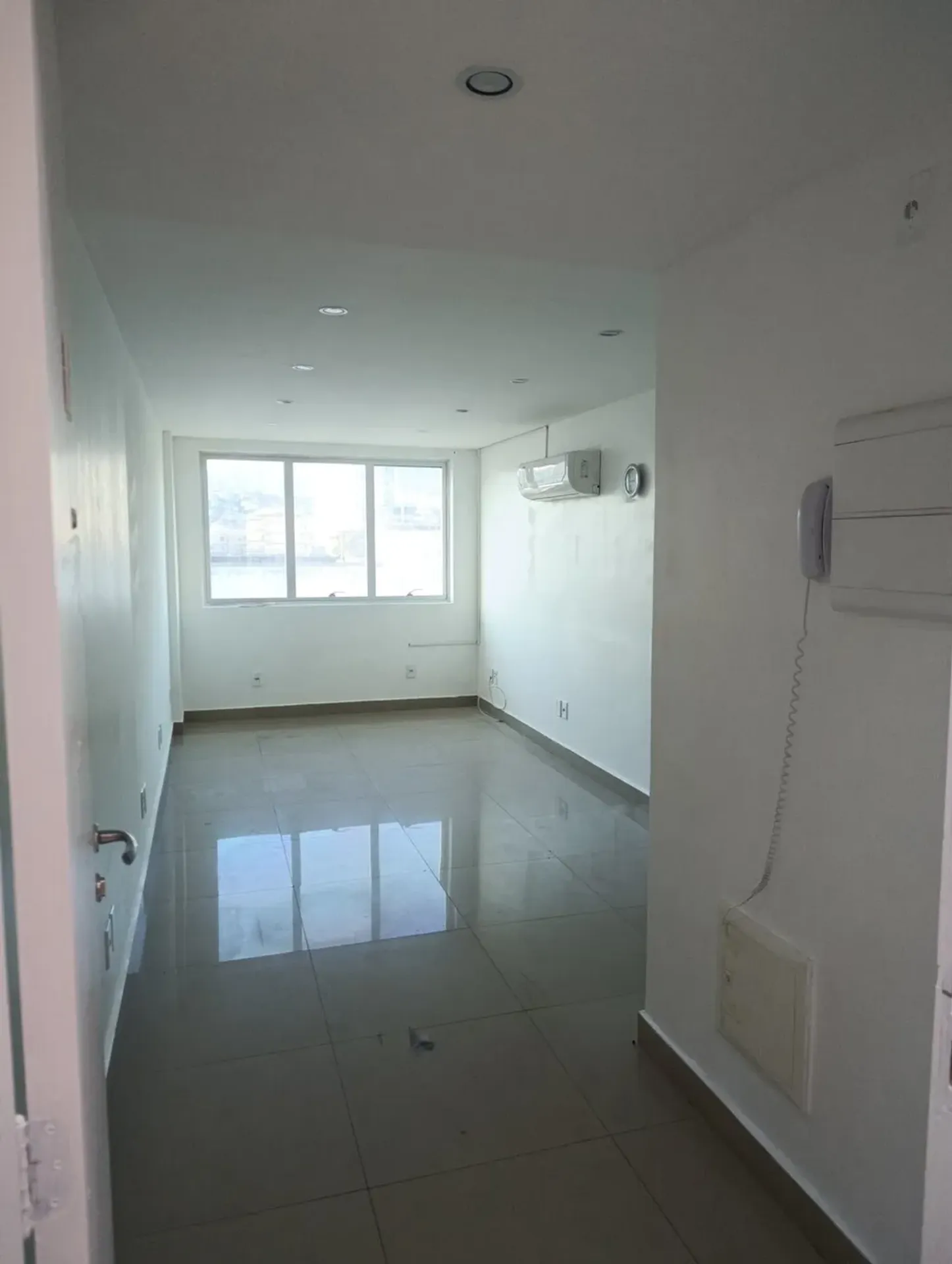 Studio sem mobília com 1 quarto e 1 banheiro — photo 5