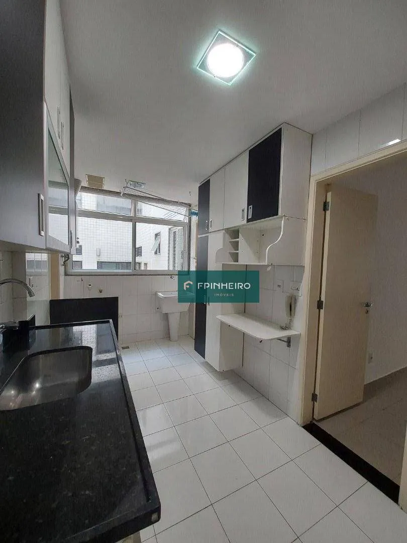 3 quartos e churrasqueira privativa: apartamento de 82 m²