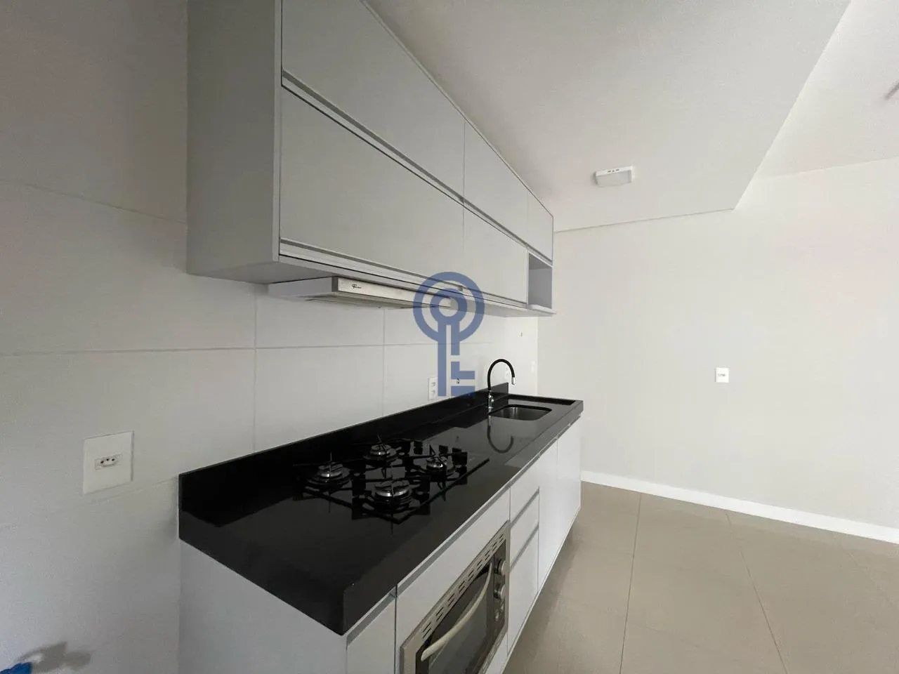 Apartamento de 2 quartos com varanda gourmet