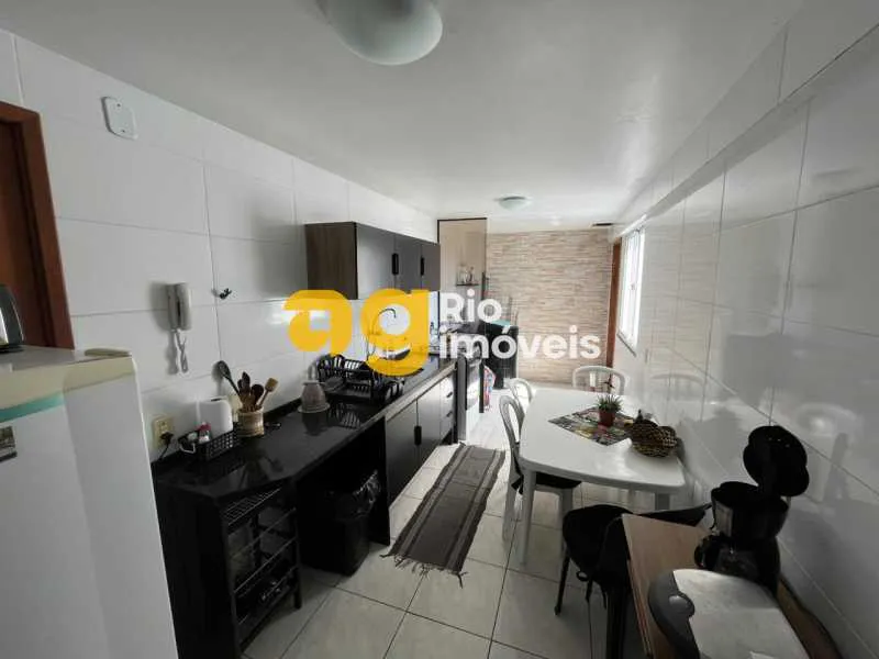 Apartamento mobiliado com 3 quartos e 3 banheiros — photo 4