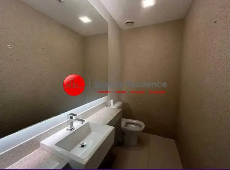 Apartment with 4 bedrooms, 5 bathrooms and 3 parking spots — photo 30
