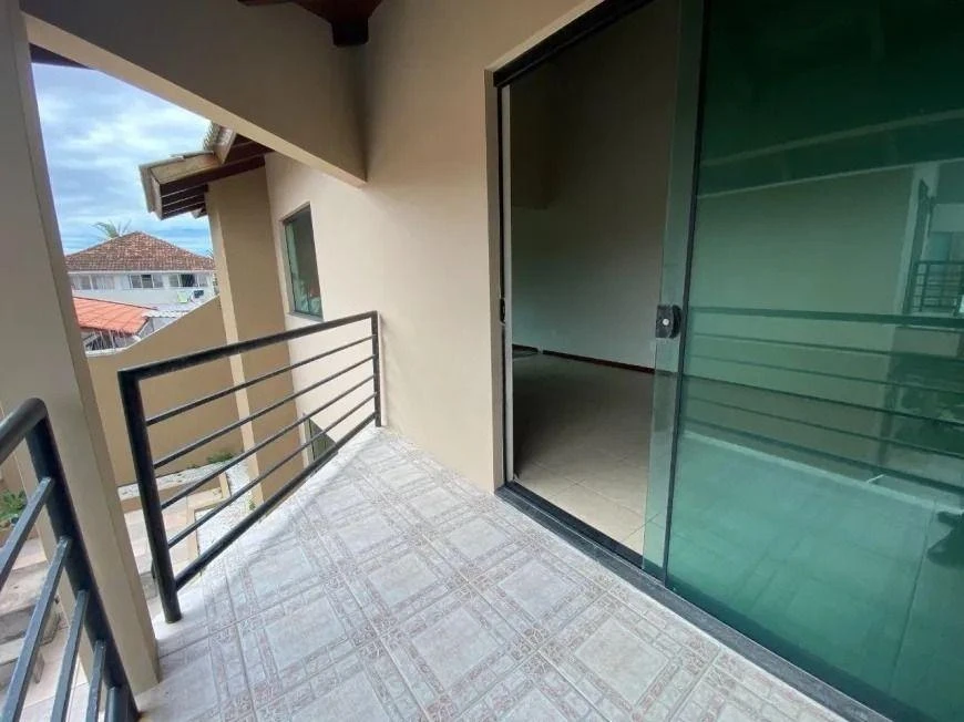 Casa residencial con 4 dormitorios y 5 baños — photo 28