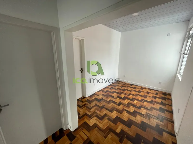 115 m² apartment with 3 bedrooms and 1 parking spot