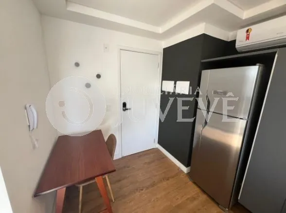 Apartamento mobiliado de 2 quartos com cozinha integrada — photo 8