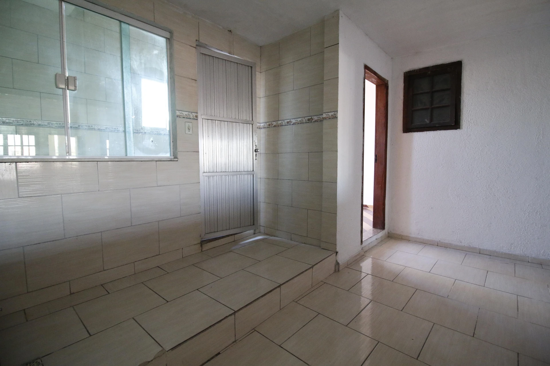 Rental house with 2 bedrooms and 1 bathroom — photo 12