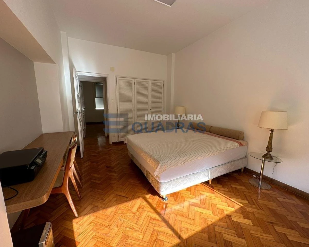 4-bedroom apartment with a home office in Rio de Janeiro — photo 25