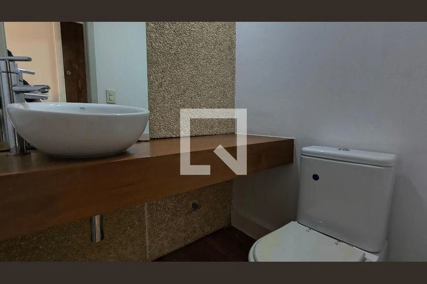 Apartamento, 122 m², com piso de madeira ou laminado — photo 34