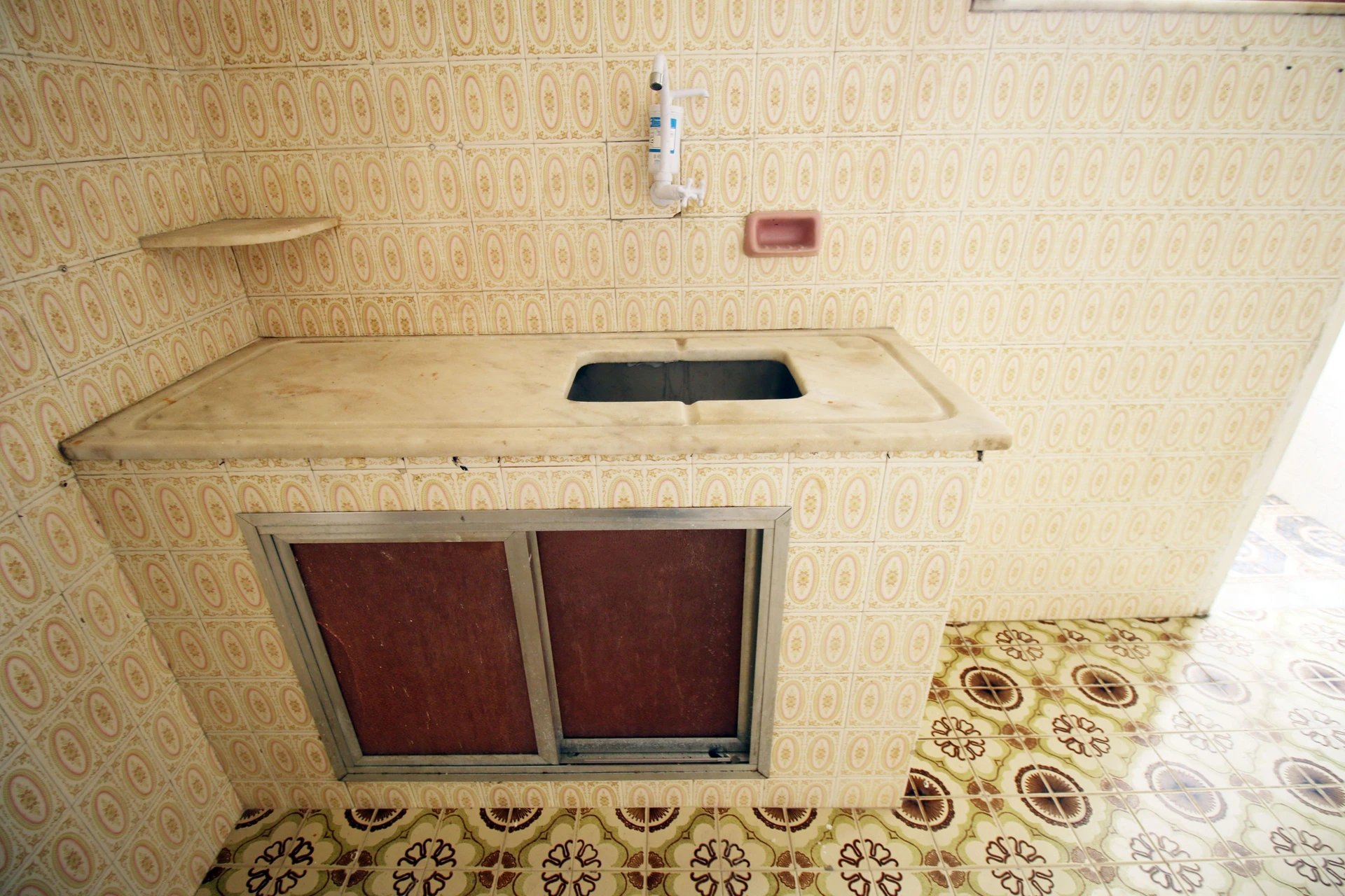 Квартира без меблів з 1 спальнею і без паркування — photo 8