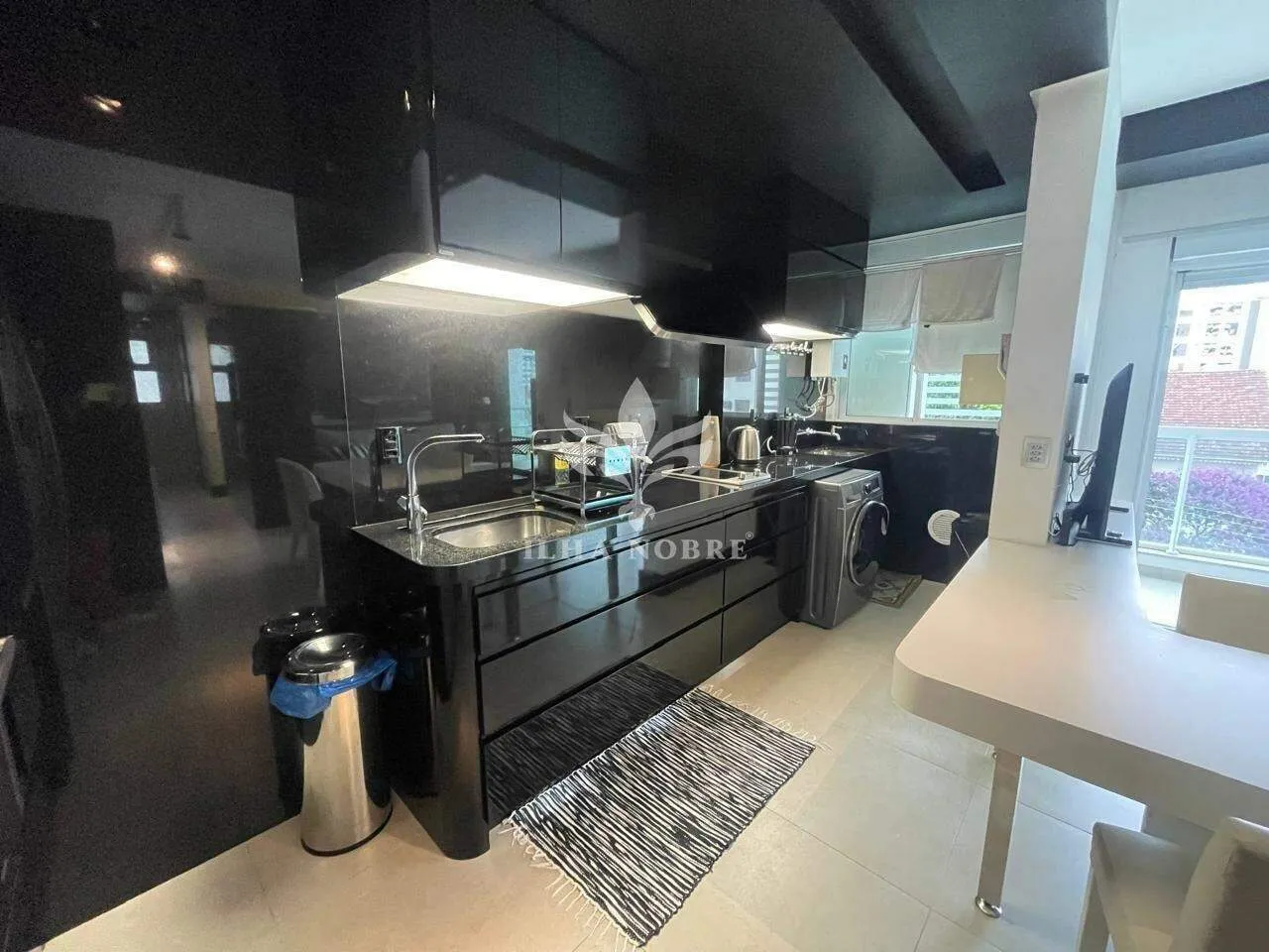 Furnished 70 m² studio with private barbecue — photo 2