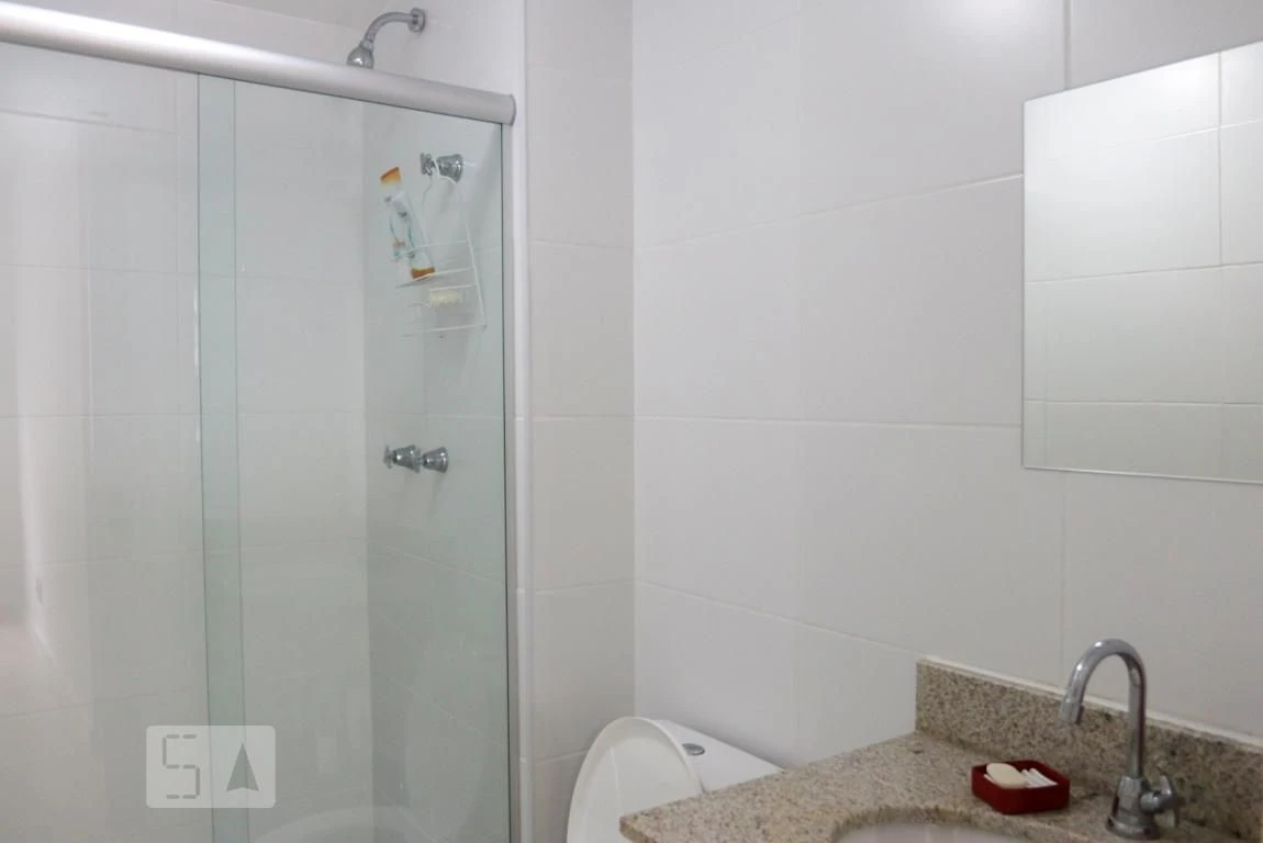 Furnished 2-bedroom apartment with 2 bathrooms and parking — photo 17