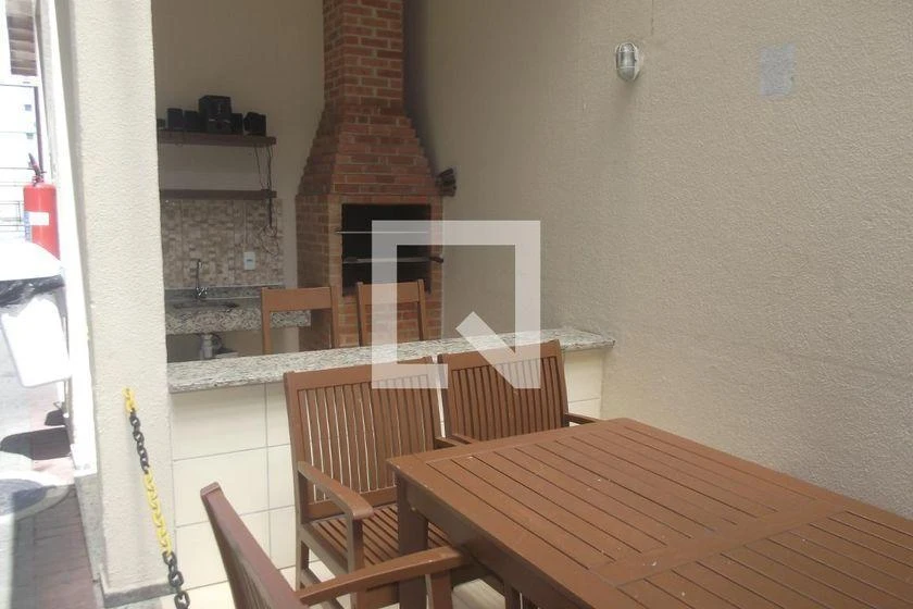 Glass-enclosed balcony in a 2-bedroom apartment, 47 m² — photo 39