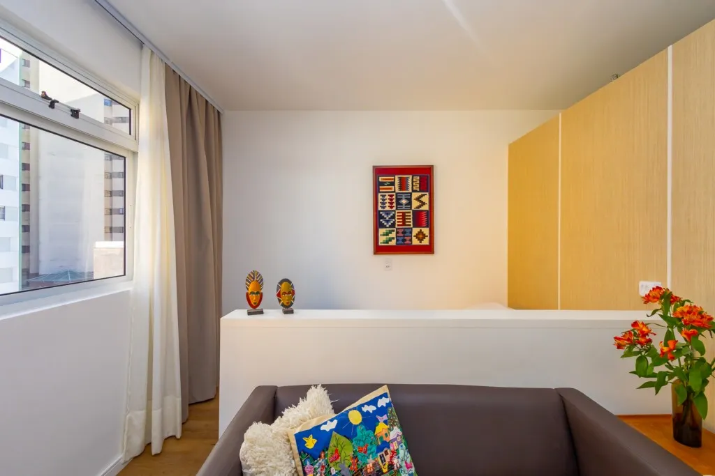 Furnished 31 m² studio with open-plan kitchen — photo 7