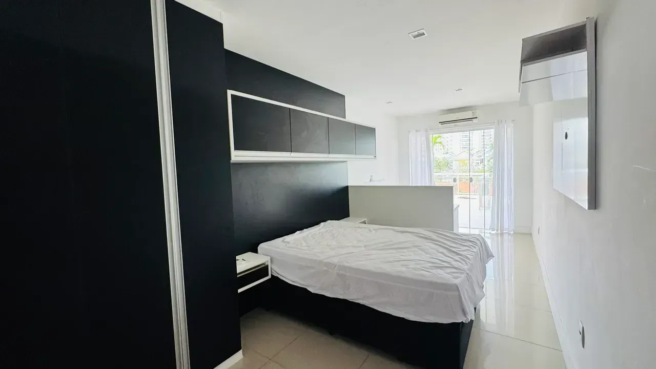 Casa mobiliada com 4 quartos e 5 banheiros, 340 m² — photo 7