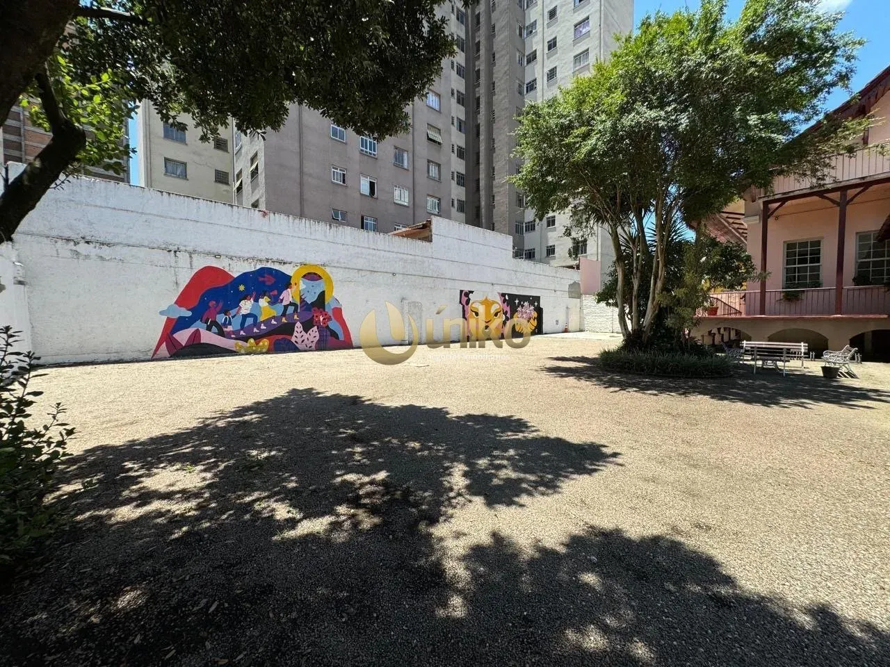 House with 3 bedrooms, 1 bathroom, 5 parking spaces — photo 19