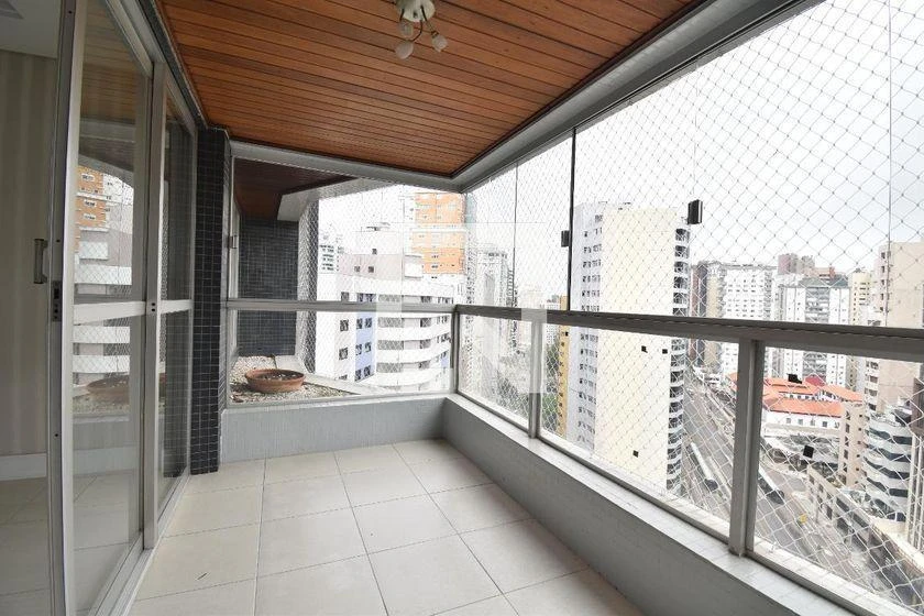 Ванна та 4 спальні: квартира 284 м² — photo 5