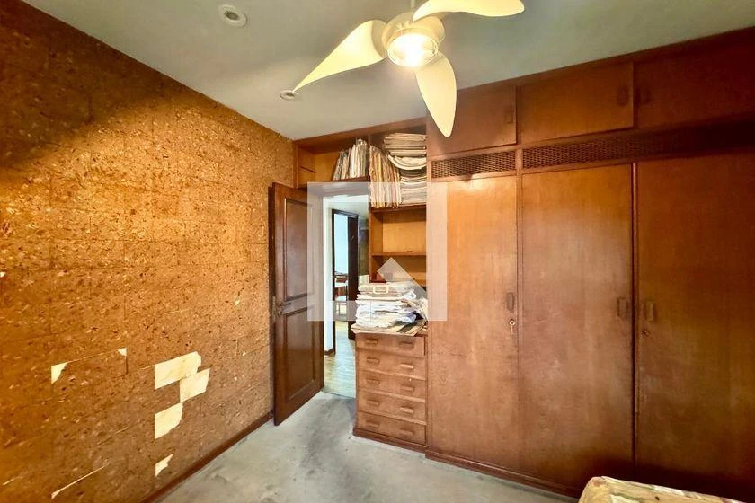 Furnished apartment, 180 m², with a glass-enclosed balcony — photo 18