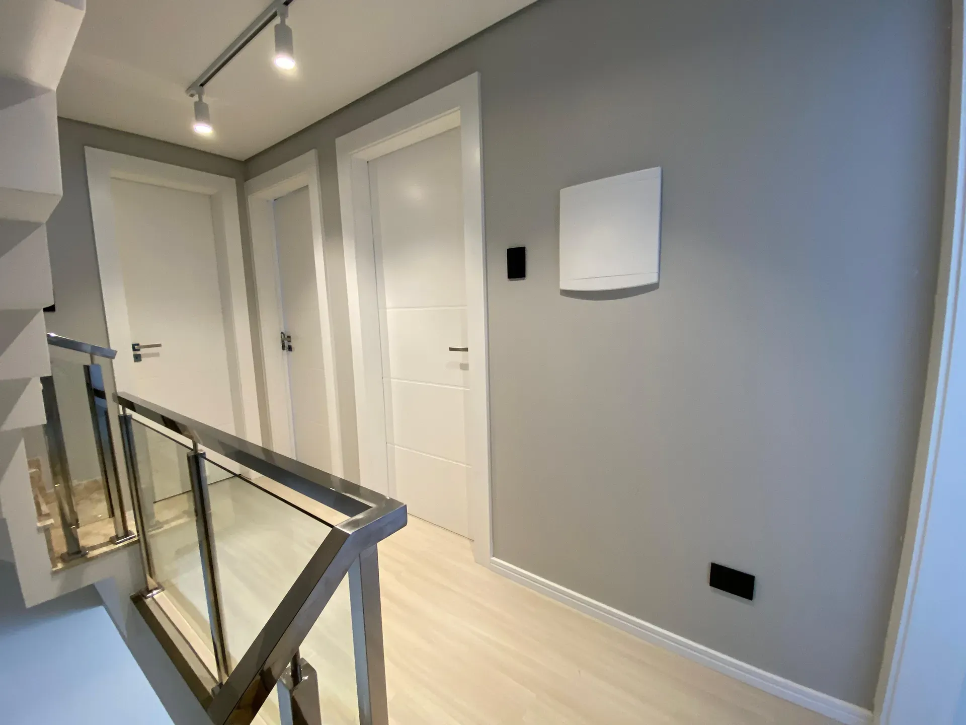 House in a gated community with 3 bedrooms and 5 baths — photo 16