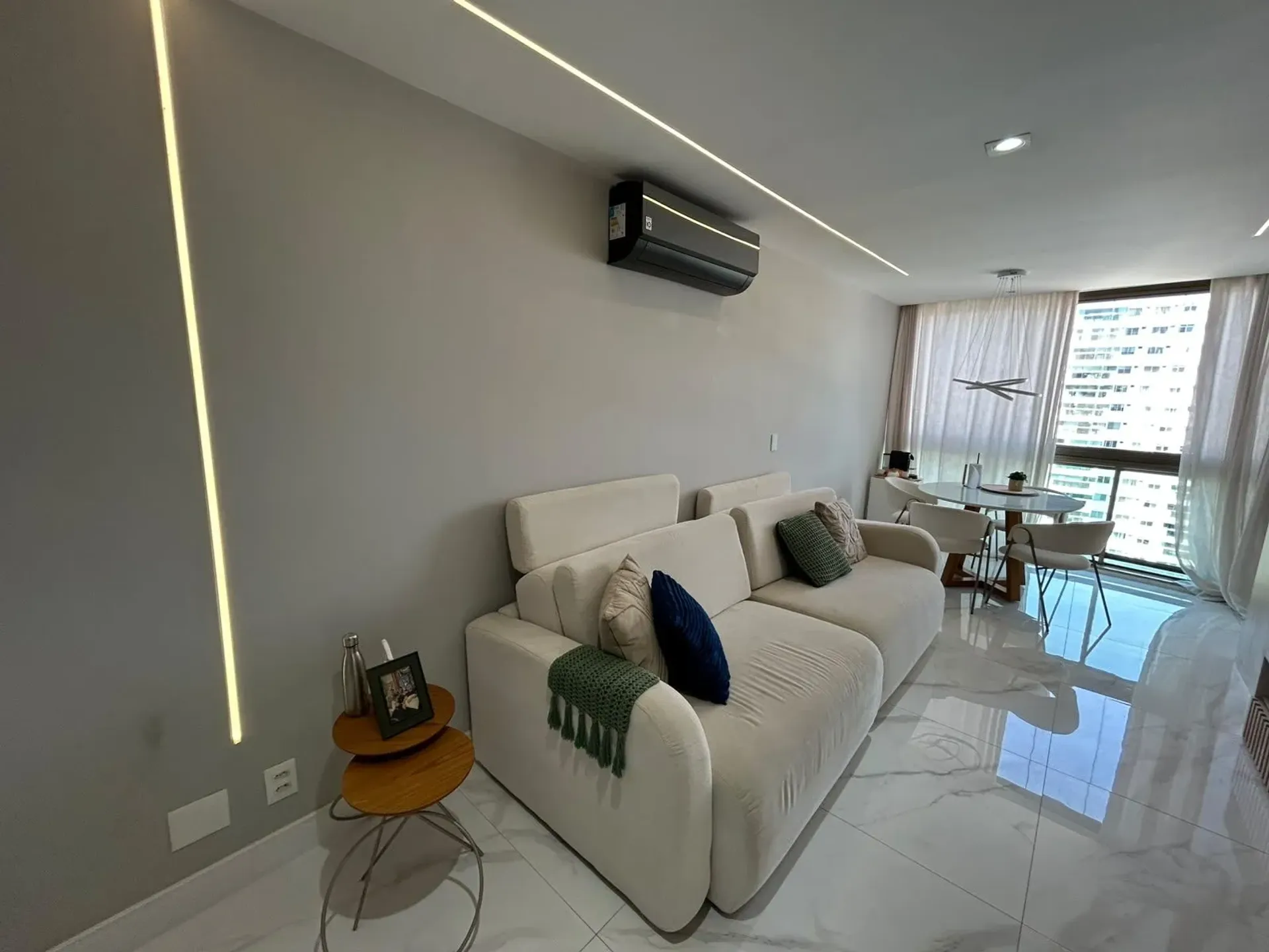 Home office in a 4-bedroom apartment, 157 m² — photo 8