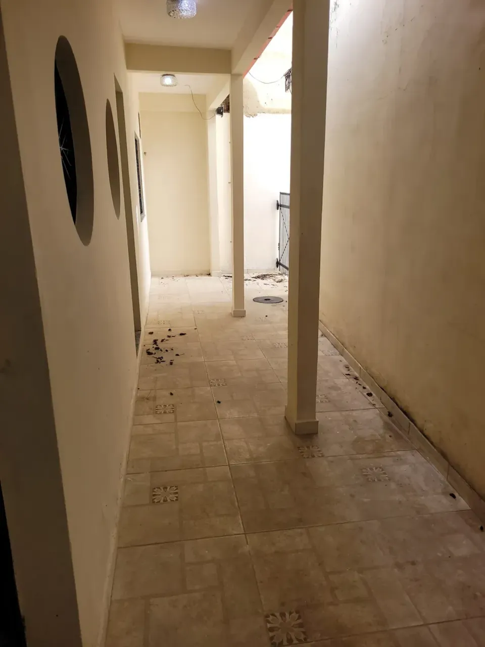 Back house with 51 m², 1 bedroom and 1 bathroom