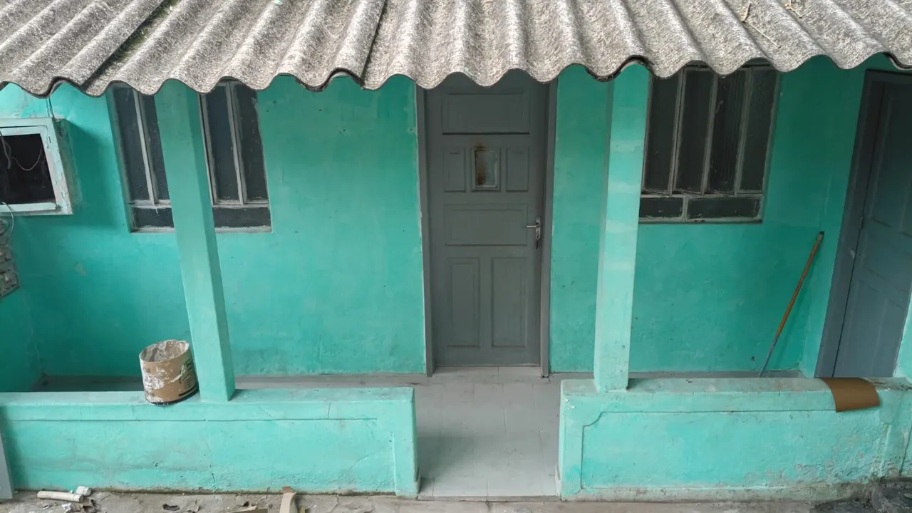 House without parking, 2 bedrooms and laundry area — photo 12